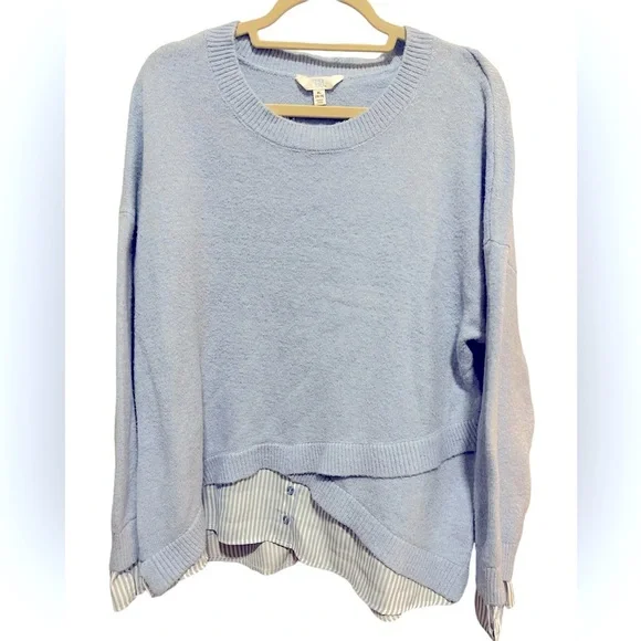 Time and Tru - Light Blue crew neck sweater with “shirt trimming” in blue/white - Picture 1 of 3